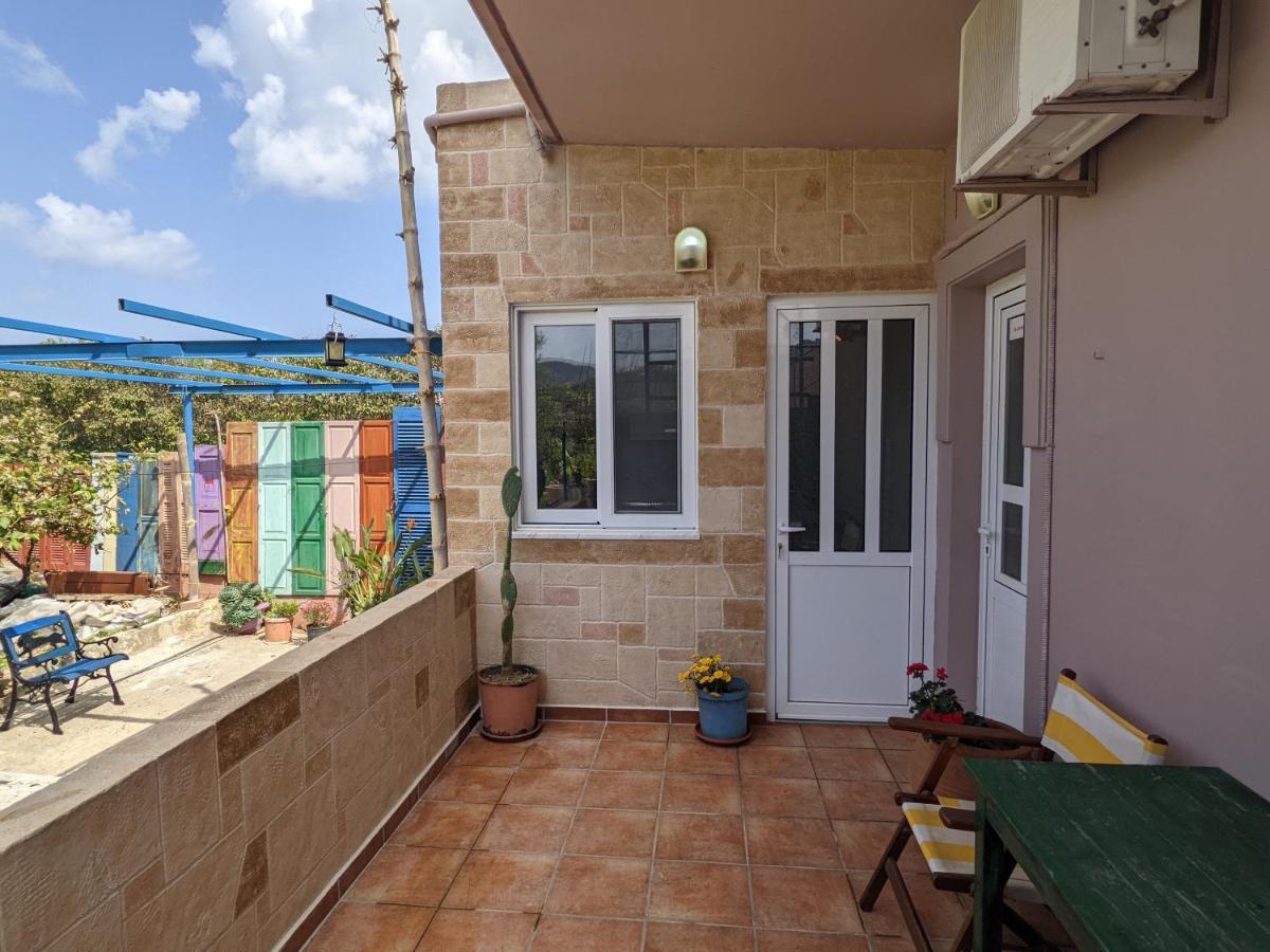 Modern 1-Bedroom With Bbq & Roof Garden Near Beach Stalós Exteriér fotografie